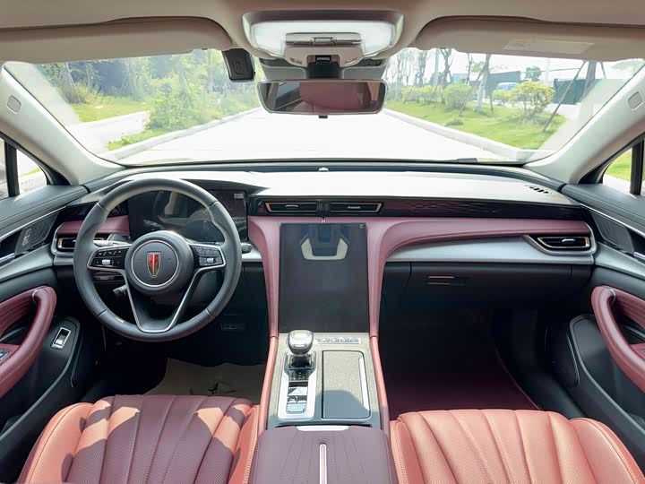 Фото 6 - Hongqi H5