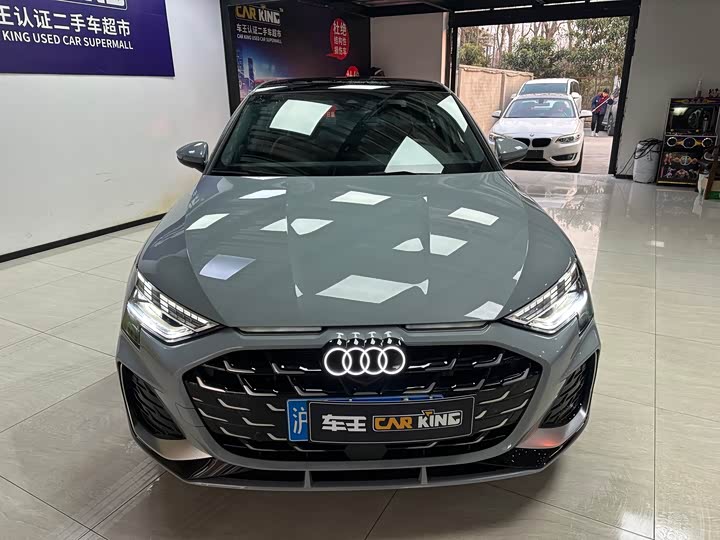 Фото 2 - Audi A3