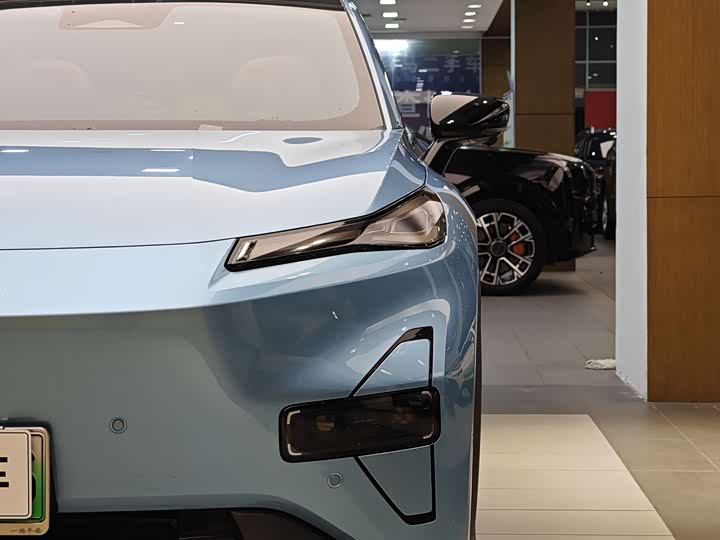 Фото 2 - Changan Deepal S05