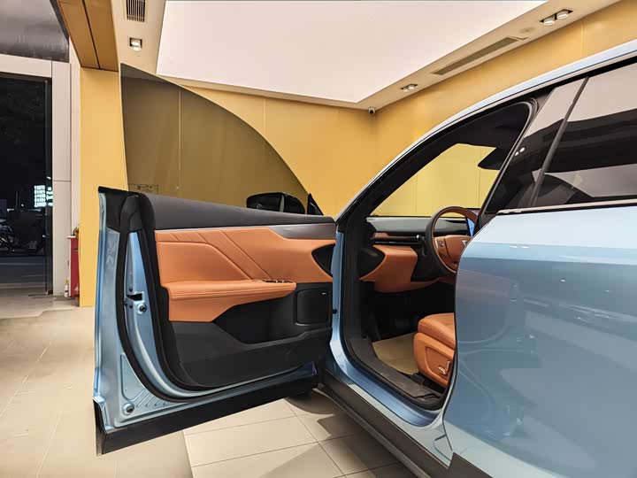 Фото 7 - Changan Deepal S05