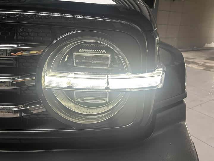 Фото 2 - Tank 300