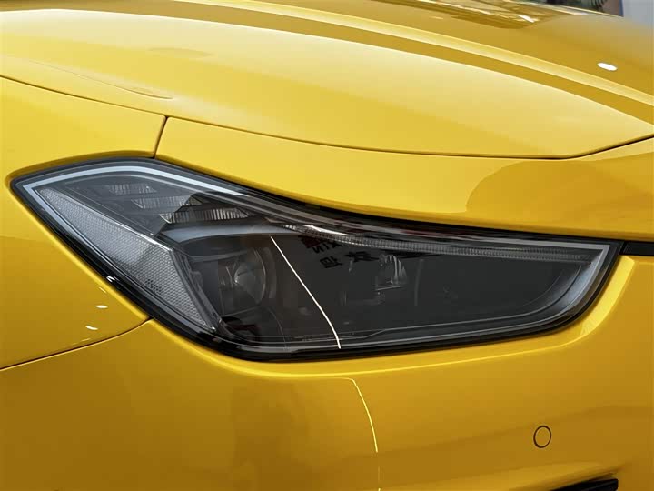 Фото 9 - Maserati Ghibli