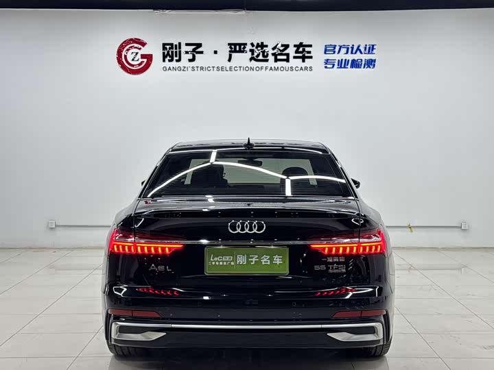 Фото 5 - Audi A6L