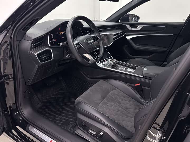 Фото 7 - Audi A6L