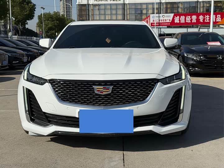 Фото 2 - Cadillac CT5