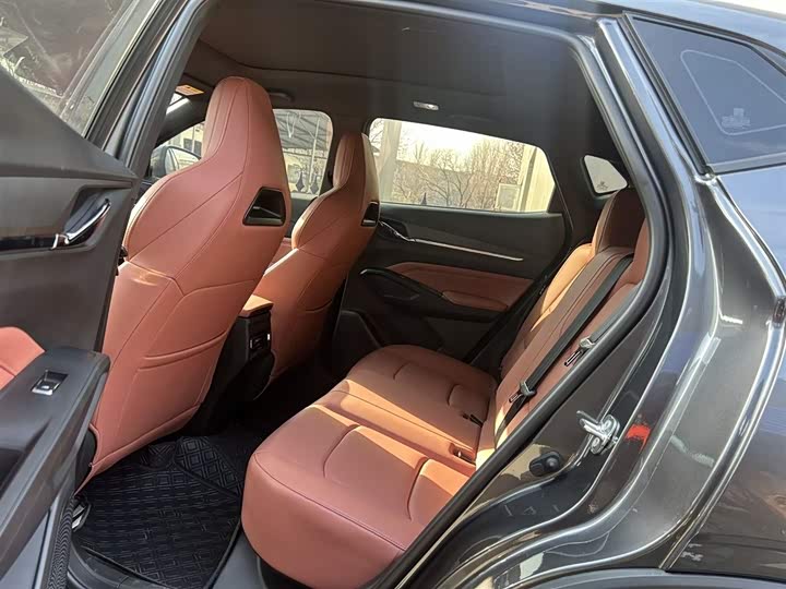 Фото 8 - Changan X5 Plus