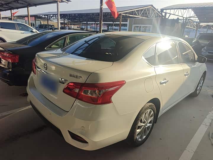 Фото 7 - Nissan Sylphy