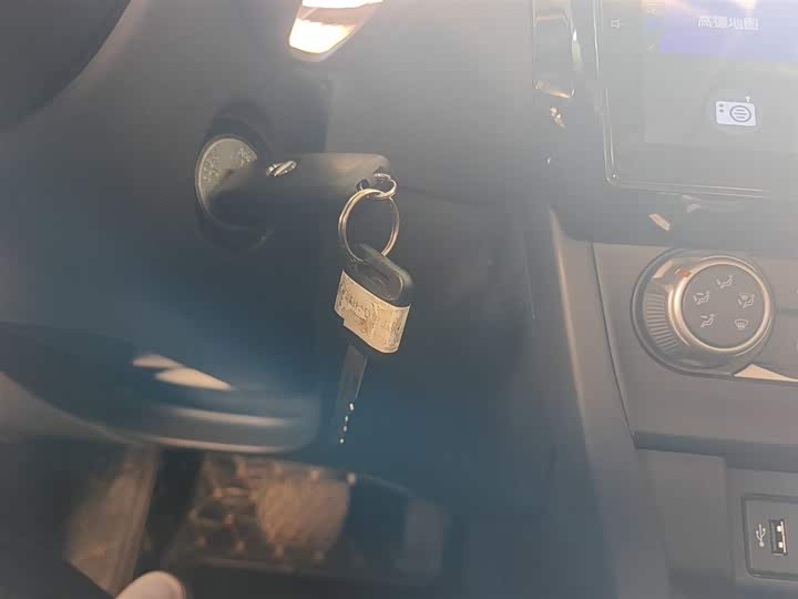 Фото 9 - Nissan Sylphy