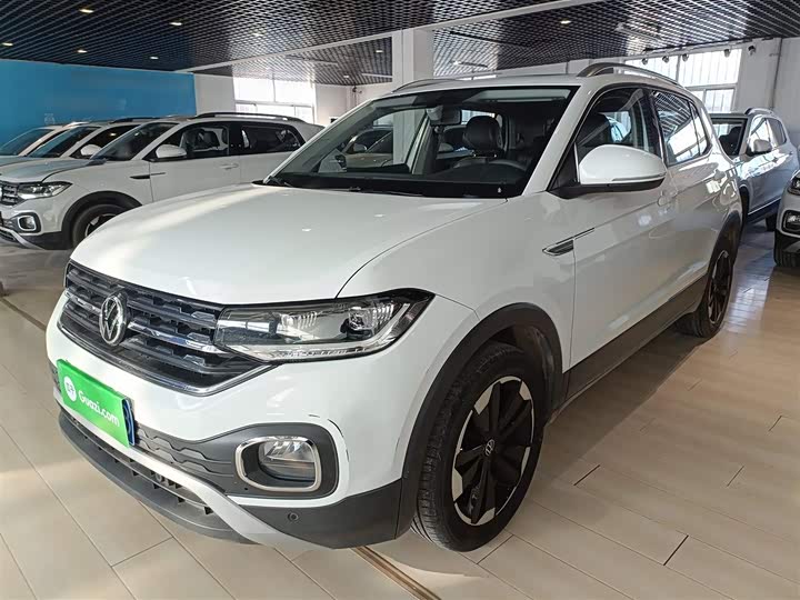 Фото 1 - Volkswagen Tacqua