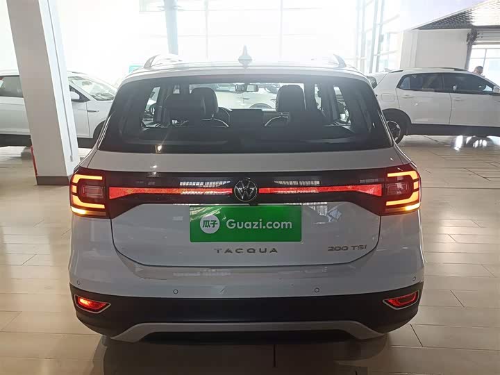 Фото 6 - Volkswagen Tacqua