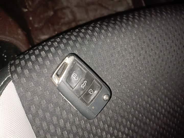 Фото 9 - Volkswagen Tacqua