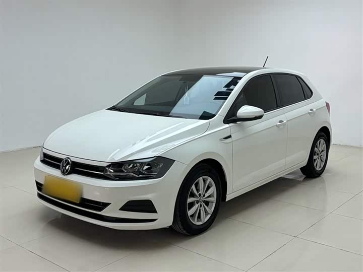 Фото 1 - Volkswagen Polo