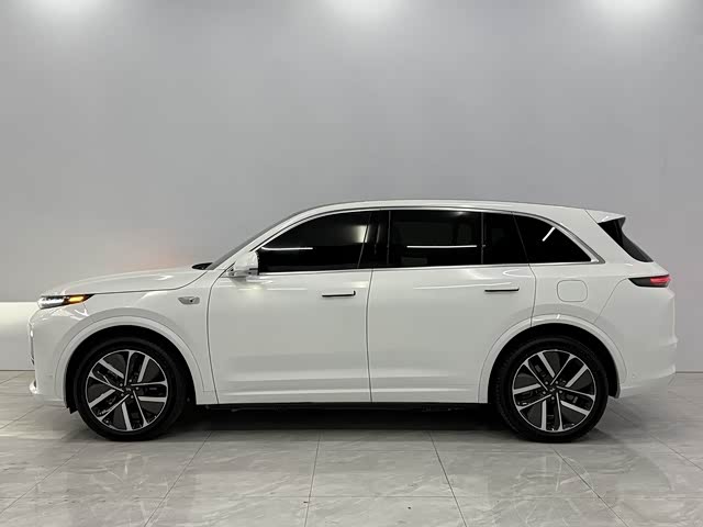 Фото 2 - LiXiang L7