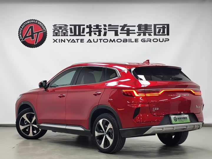 Фото 3 - BYD Song Plus Hybrid/EV