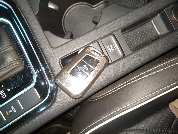 Фото 9 - Volkswagen Magotan GTE Hybrid