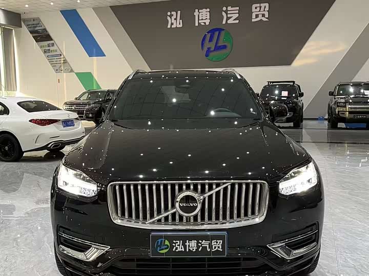 Фото 2 - Volvo XC90