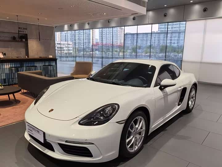 Фото 2 - Porsche 718
