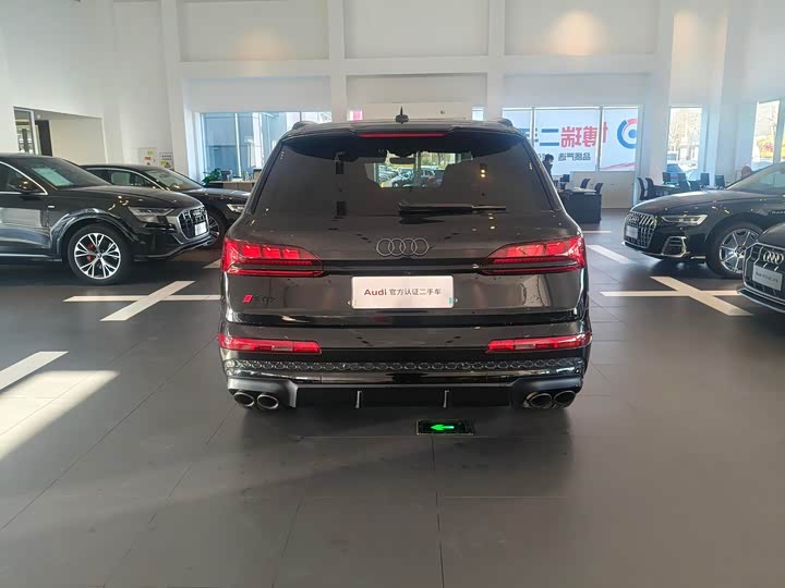 Фото 6 - Audi SQ7