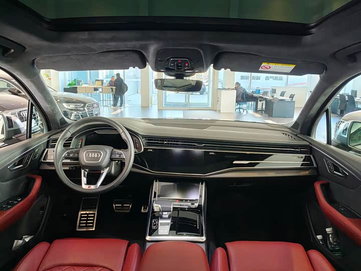 Фото 9 - Audi SQ7