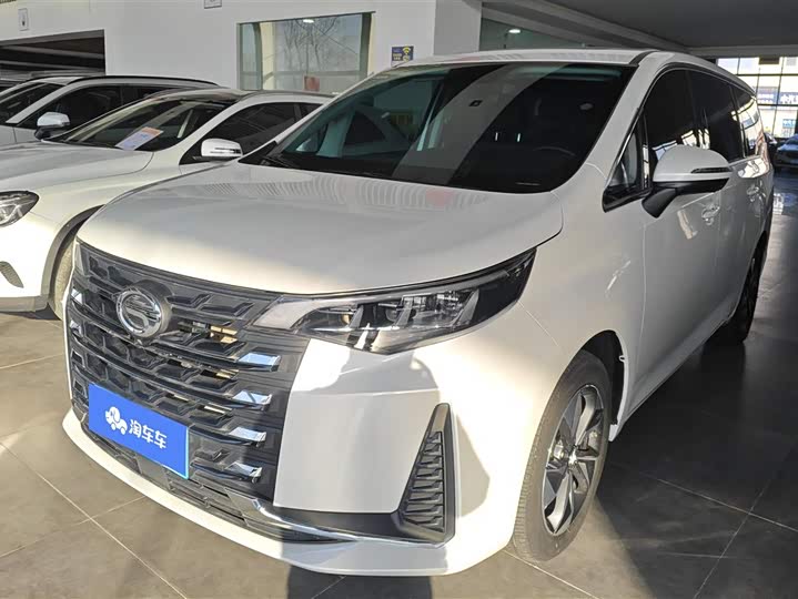 Фото 1 - GAC Trumpchi M6