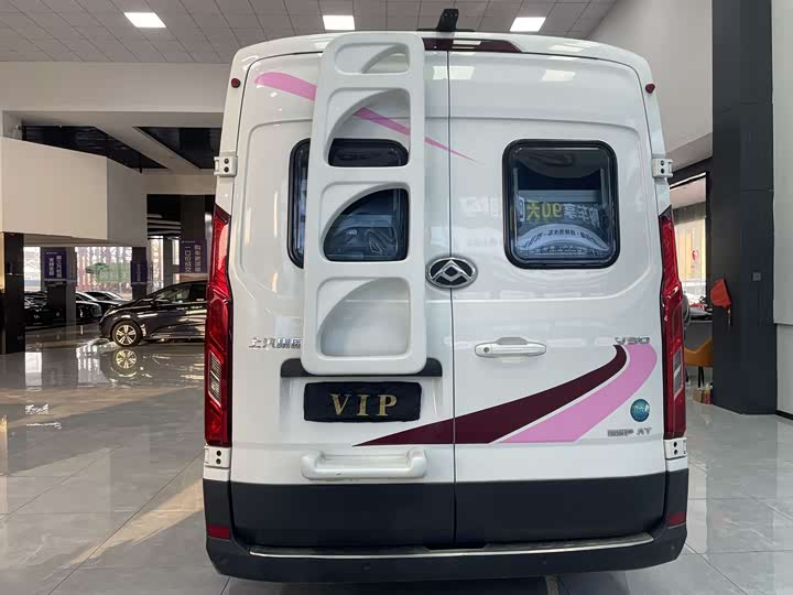Фото 6 - Maxus V90 RV