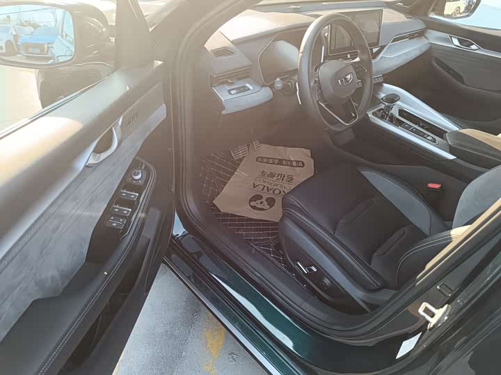 Фото 5 - Geely Preface