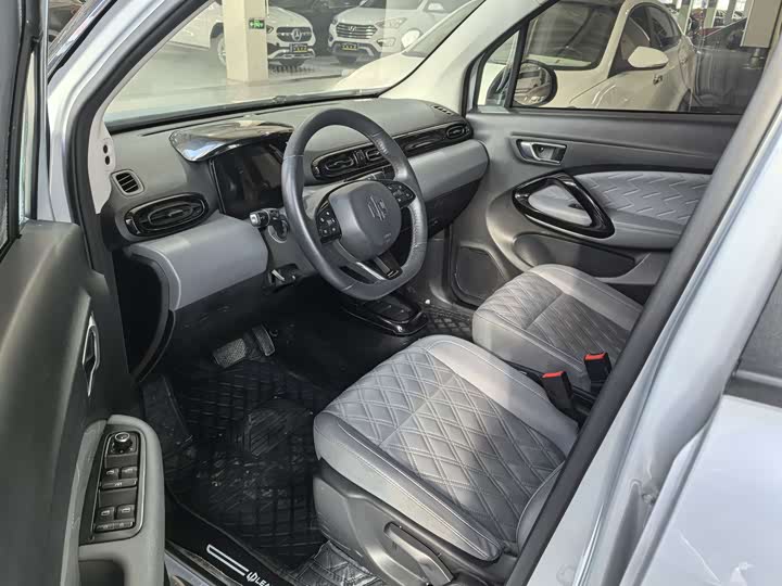 Фото 7 - Leapmotor T03