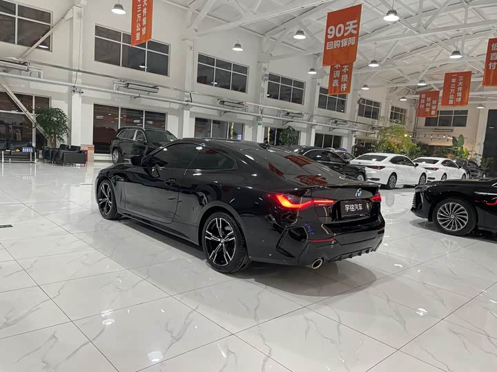 Фото 4 - BMW 4 Series