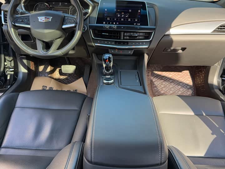 Фото 4 - Cadillac CT5