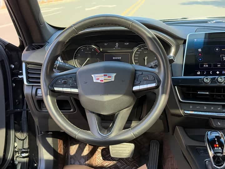 Фото 5 - Cadillac CT5