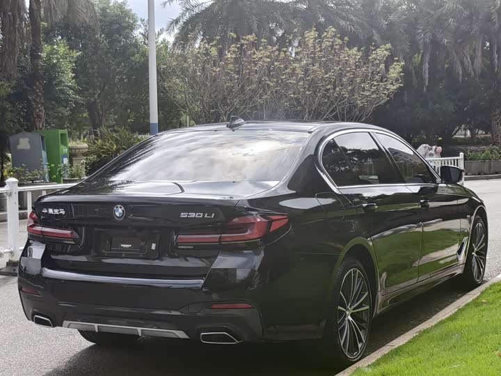 Фото 7 - BMW 5 Series