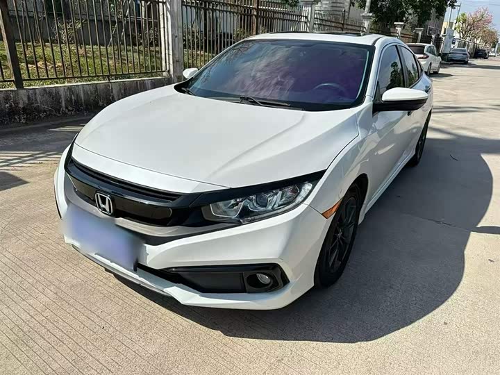Фото 2 - Honda Civic