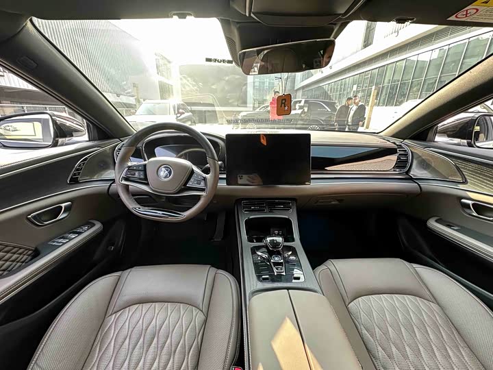 Фото 9 - BYD Han