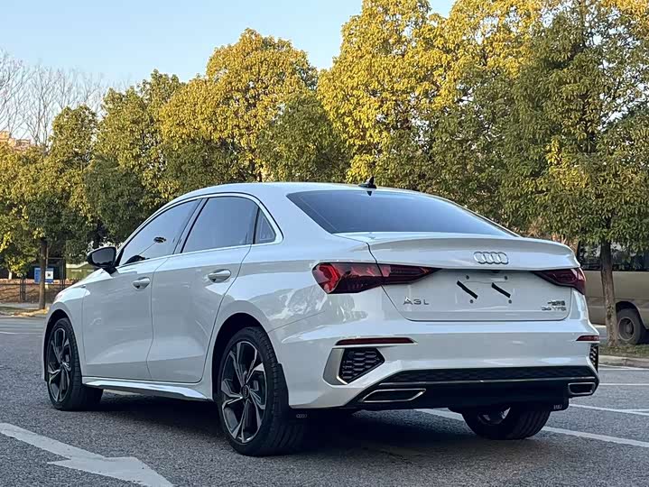 Фото 4 - Audi A3