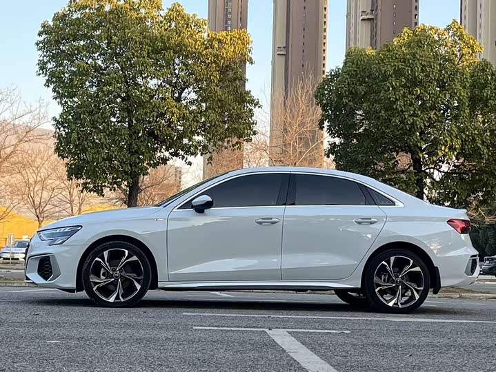 Фото 7 - Audi A3