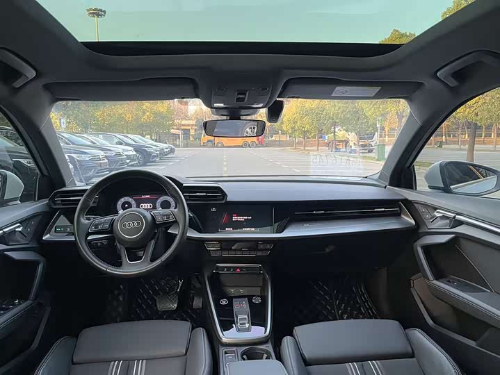 Фото 8 - Audi A3