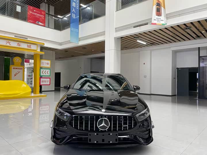 Фото 2 - Mercedes-Benz A-Class AMG