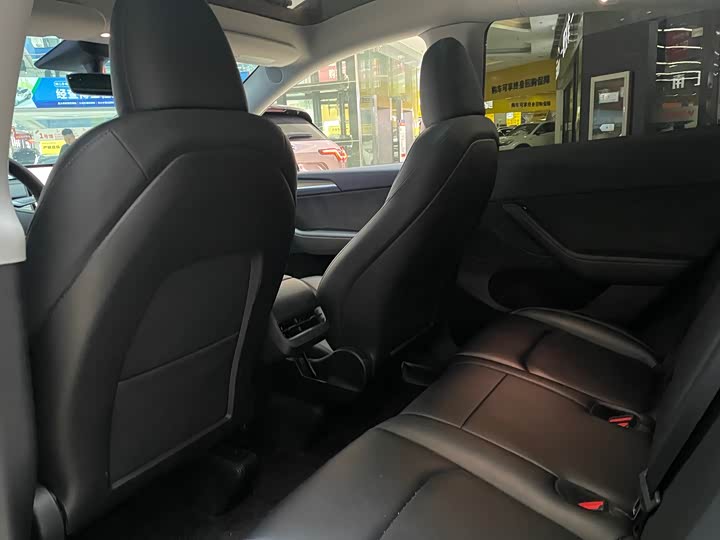 Фото 7 - Tesla Model Y