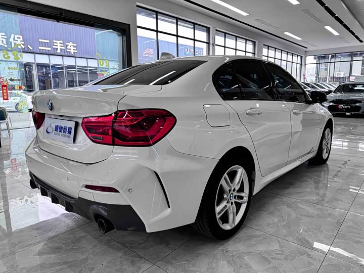 Фото 5 - BMW 1 Series