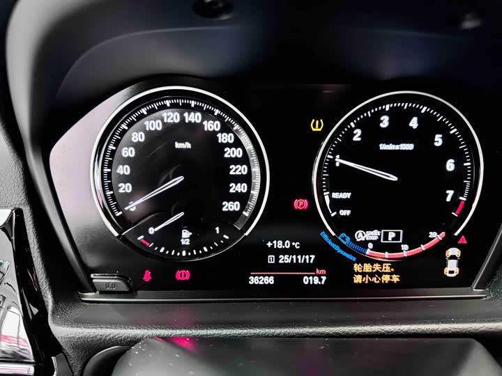 Фото 8 - BMW 1 Series