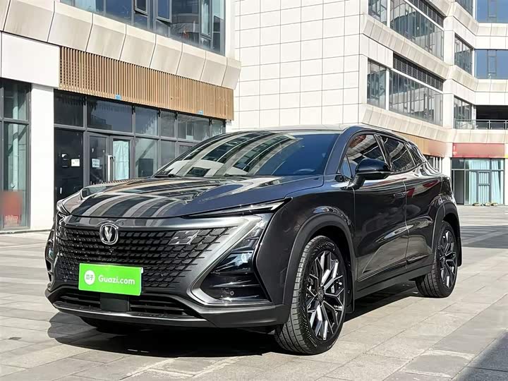 Фото 2 - Changan UNI-T