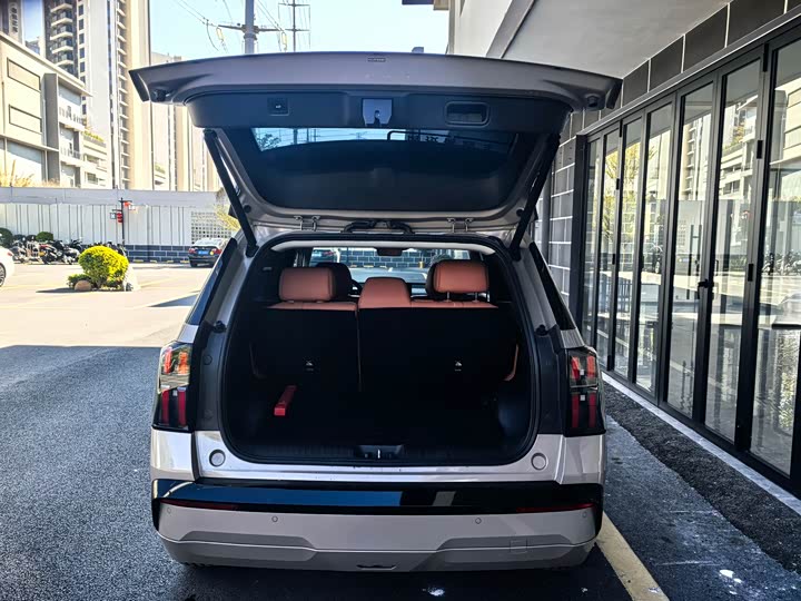 Фото 5 - GAC Aion V