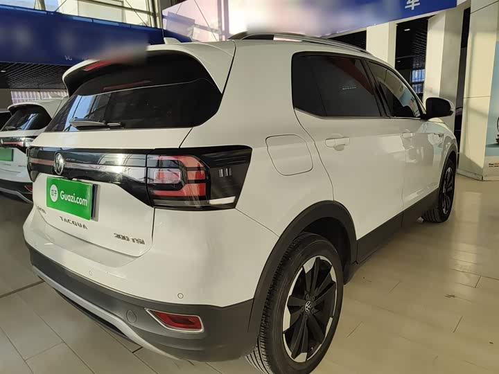 Фото 7 - Volkswagen Tacqua