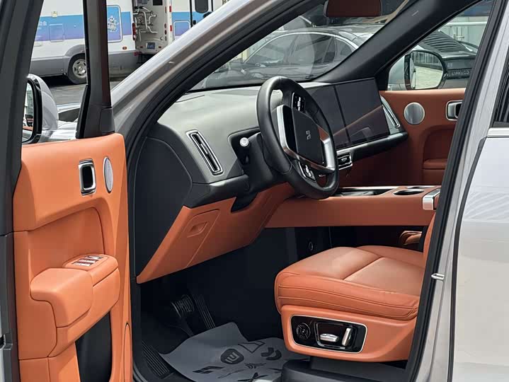 Фото 9 - LiXiang L9