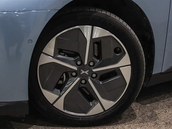 Фото 7 - XPeng Mona M03