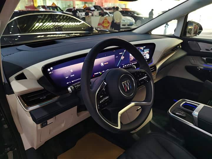 Фото 3 - Buick GL8 Century