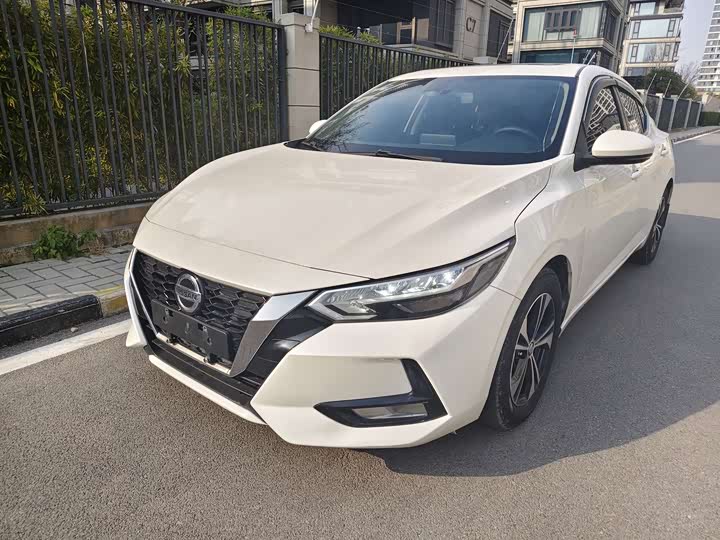 Фото 1 - Nissan Sylphy