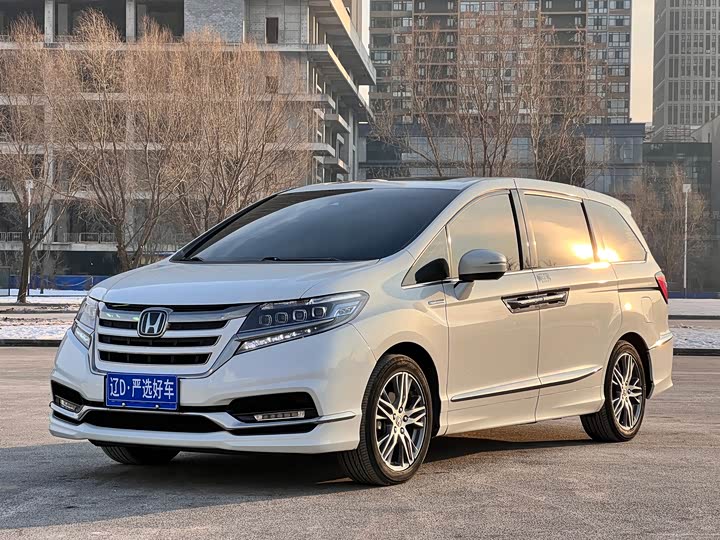 Фото 1 - Honda Elysion