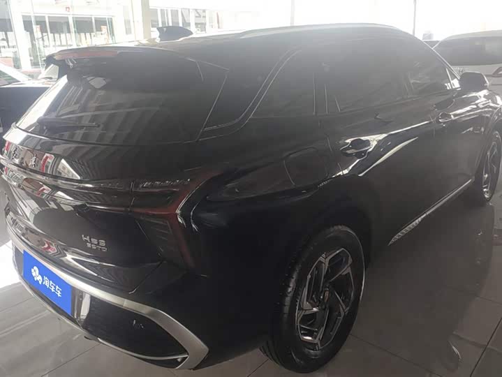 Фото 3 - Hongqi HS3