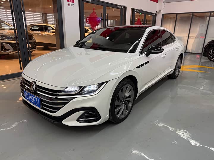 Фото 1 - Volkswagen CC